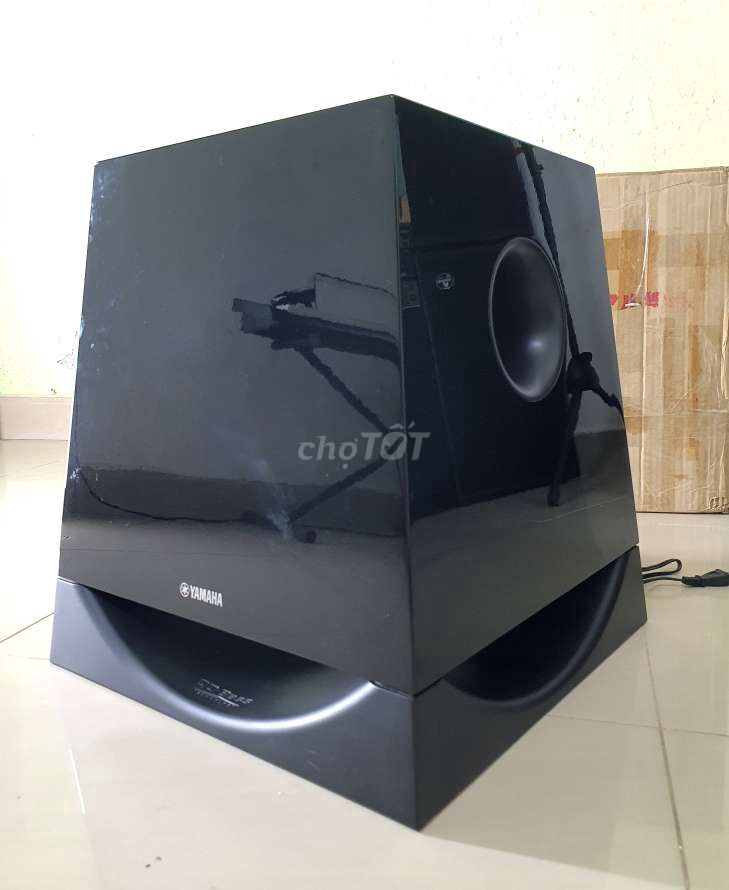 Siêu trầm Nhật YAMAH SW700 Piano Kim Tự Tháp 9.9tr