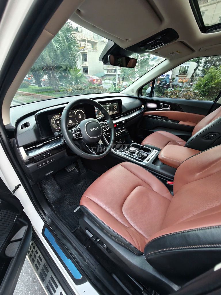 KIA Canival 2.2 CRDI signature full option sx 2022. Mua bán Ô tô tại Quận Long Biên Hà Nội được đăng bởi AUTO TÂN HƯNG THỊNH hình 10