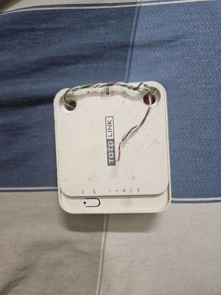 Bộ phát Wifi Totolink N200RE Trắng cũ. Mua bán Phụ kiện (Màn hình, Chuột...) tại Thành phố Ninh Bình Ninh Bình được đăng bởi qbui hình 1