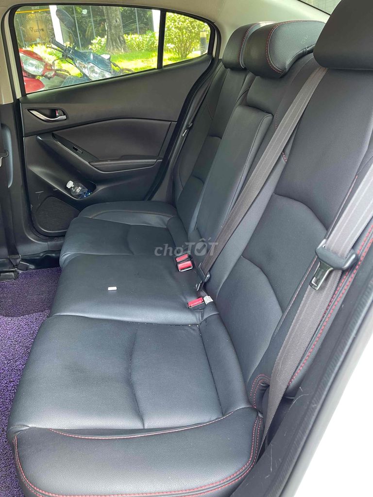 Mazda 3 2017 1.5 AT Sedan - 140000 km. Mua bán Ô tô tại Quận Gò Vấp Tp Hồ Chí Minh được đăng bởi Nguyễn Hoàng Gia hình 11