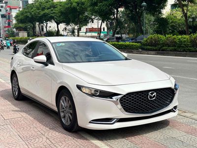 Mazda3 Luxury 1.5 sx 2022. Mua bán Ô tô tại Quận Long Biên Hà Nội được đăng bởi Lâm quốc bảo