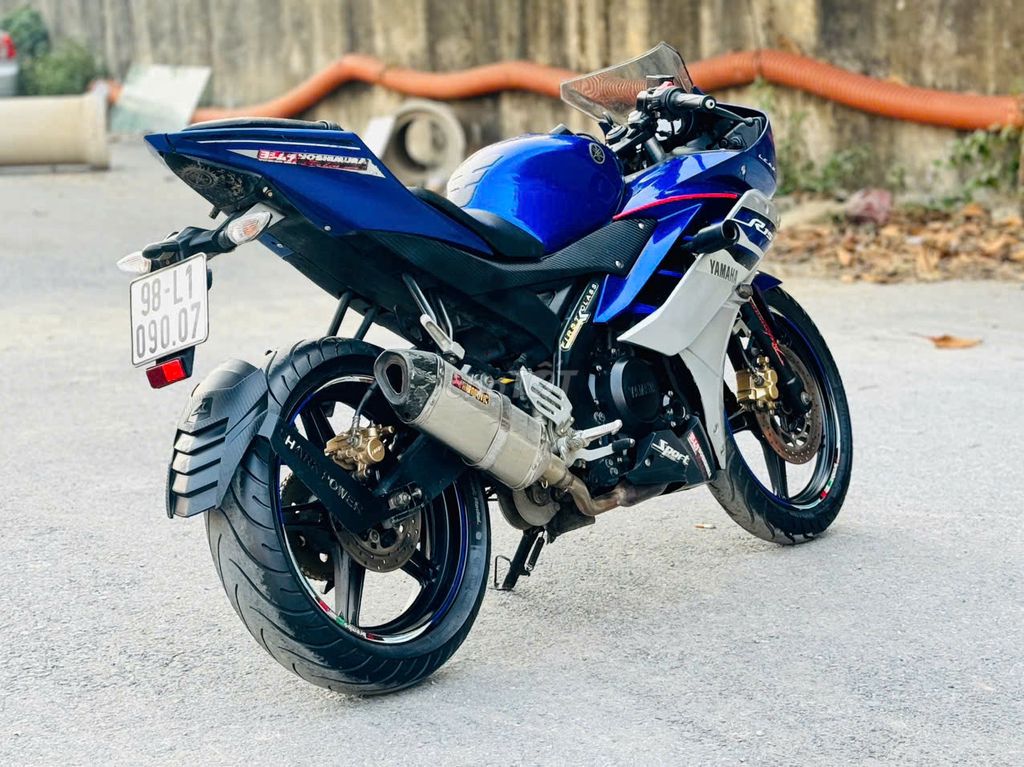Yamaha R15 V2 Màu xanh Nhập Thái 2018 Máy Bao Zin. Mua bán Xe máy tại Quận Cầu Giấy Hà Nội được đăng bởi Trí Thành hình 4