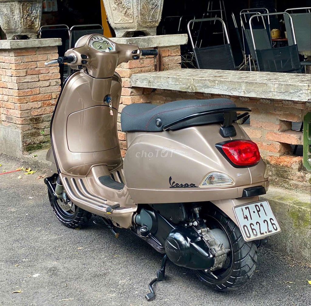 🌈Cần bán xe Vespa lx 125fi phun xăng điện tử bs47. Mua bán Xe máy tại Quận Gò Vấp Tp Hồ Chí Minh được đăng bởi Nguyễn Hoàng Nhâm hình 6