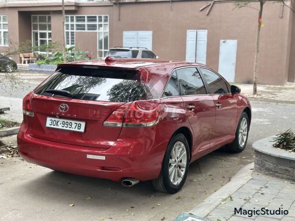 Toyota Venza 2.7AT 2009 США Красный Автомат