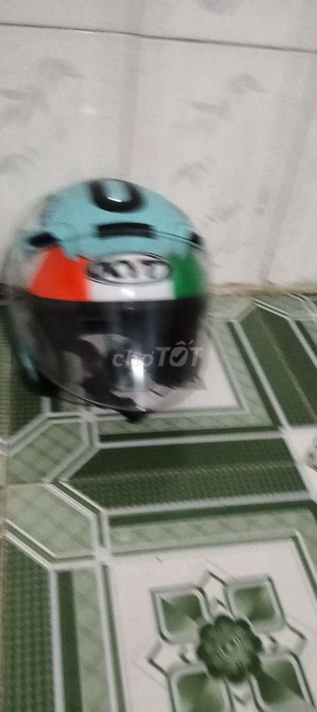 Mũ bảo hiểm KYT đã sử dụng. Mua bán Phụ kiện thời trang khác tại Huyện Trảng Bom Đồng Nai được đăng bởi xuxu hình 1