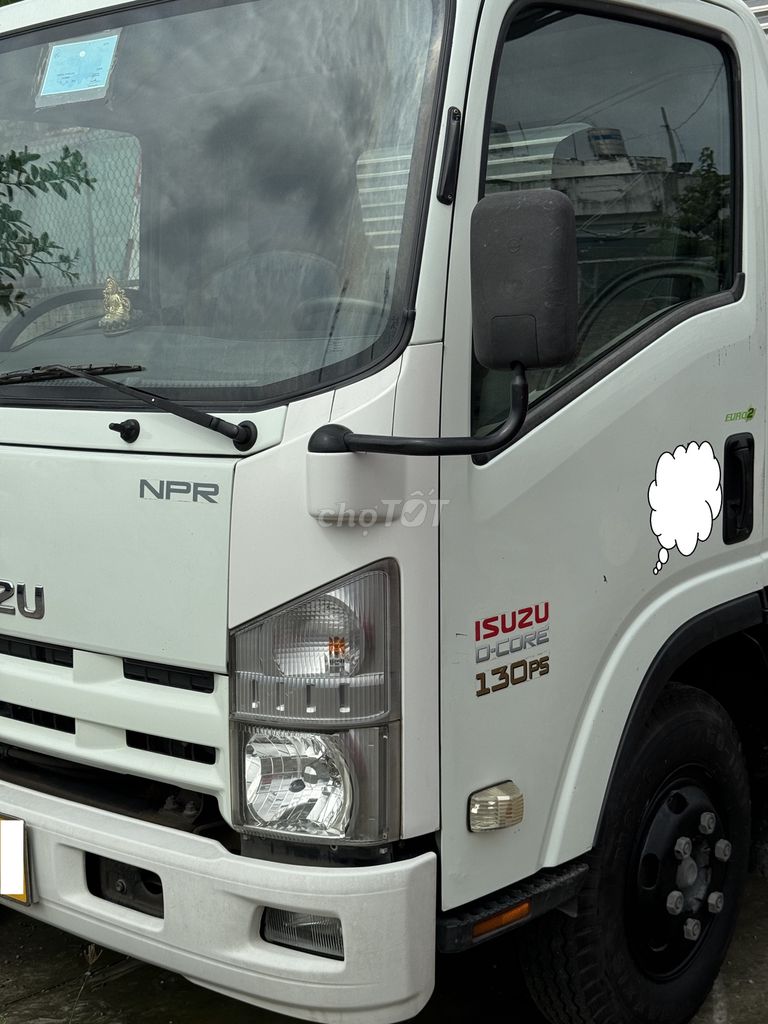 Xe tải ISUZU NPR ,3 .5tấn,thùng kín 5.2m