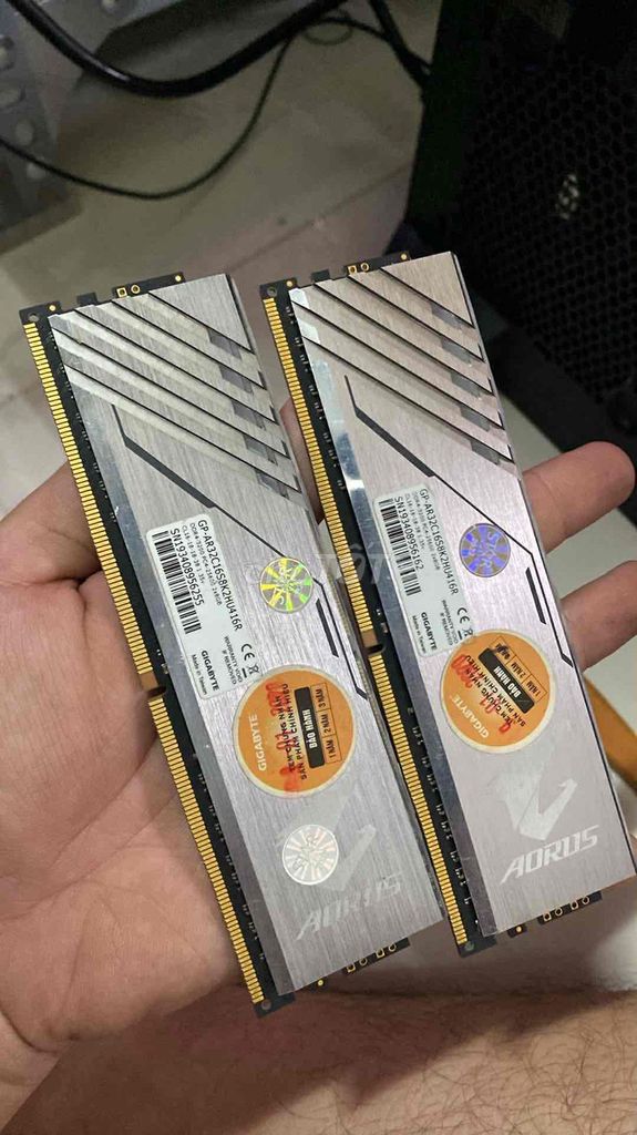 RAM Gigabyte Aorus 16GB Bạc. Mua bán Linh kiện (RAM, Card...) tại Huyện Tư Nghĩa Quảng Ngãi được đăng bởi Phương Aorus hình 1
