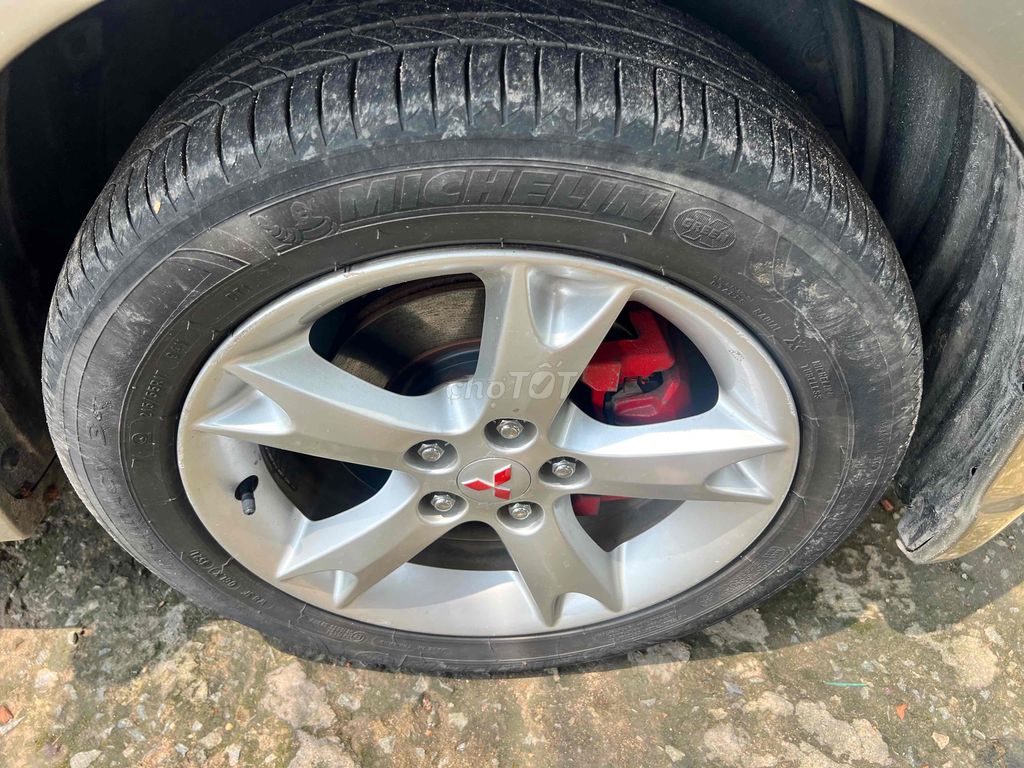 Mitsubishi Grandis 2009 2.4 Mivec - 115000 km. Mua bán Ô tô tại Thị xã Tân Uyên Bình Dương được đăng bởi Thi  hình 20