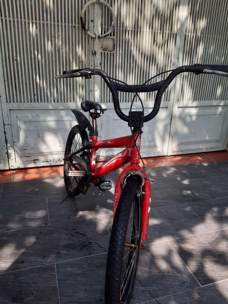 Xe đạp Sắt 20 inch màu Đỏ. Mua bán Xe đạp tại Quận Gò Vấp Tp Hồ Chí Minh được đăng bởi Cửa hàng Tiến Thìn hình 2