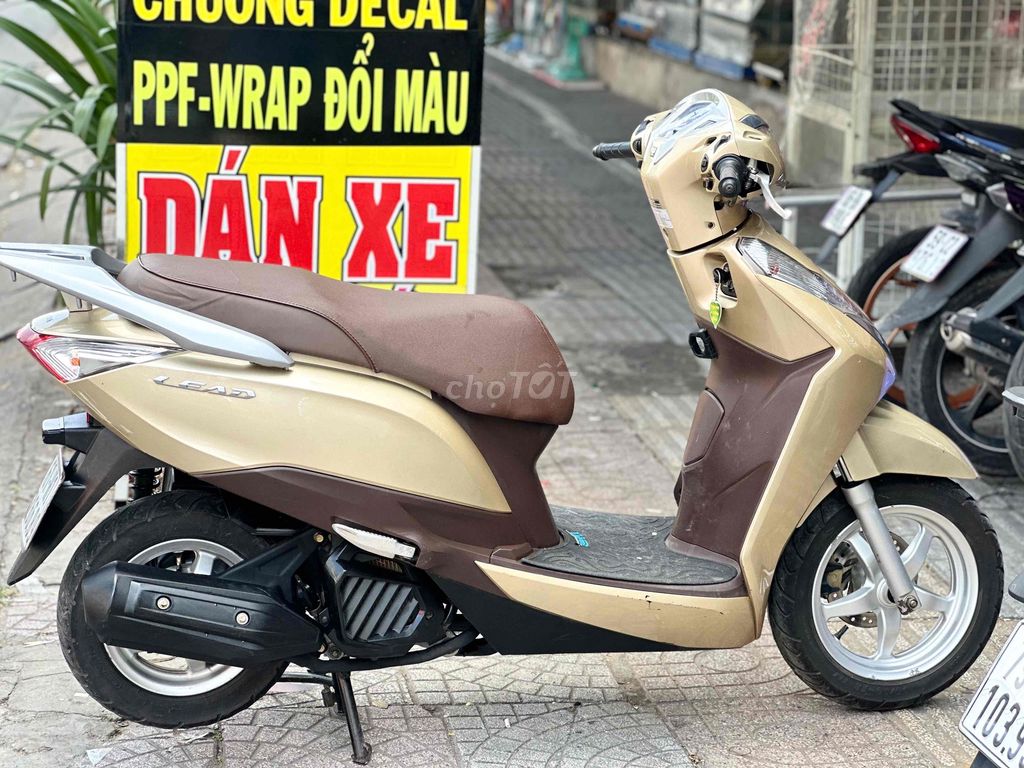 Lead 2015 fi ,9chủ ký uỷ quyền hoặc ký mua bán. Mua bán Xe máy tại Quận Bình Thạnh Tp Hồ Chí Minh được đăng bởi Chương Decal hình 3