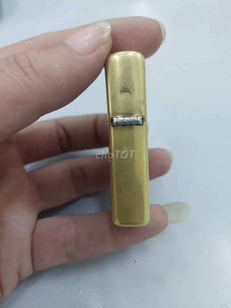 Zippo Ven ý Brass la mã XIV 1998