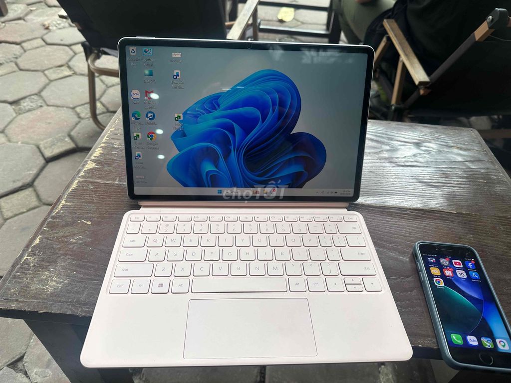 Huawei MateBook E Go 2022 Hồng. Mua bán Máy tính bảng tại Quận Hà Đông Hà Nội được đăng bởi lê sơn hình 1