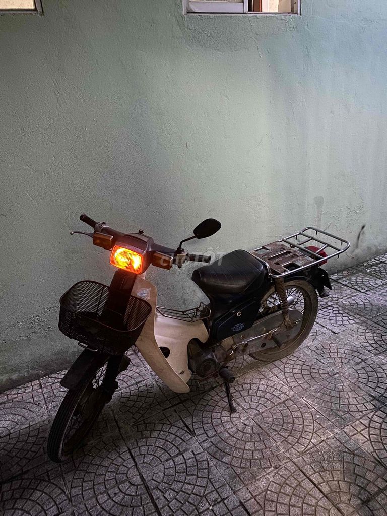 ít đi cần bán Honda custum 89/70 còn ok. Mua bán Xe máy tại Quận Thanh Khê Đà Nẵng được đăng bởi Thi hình 4