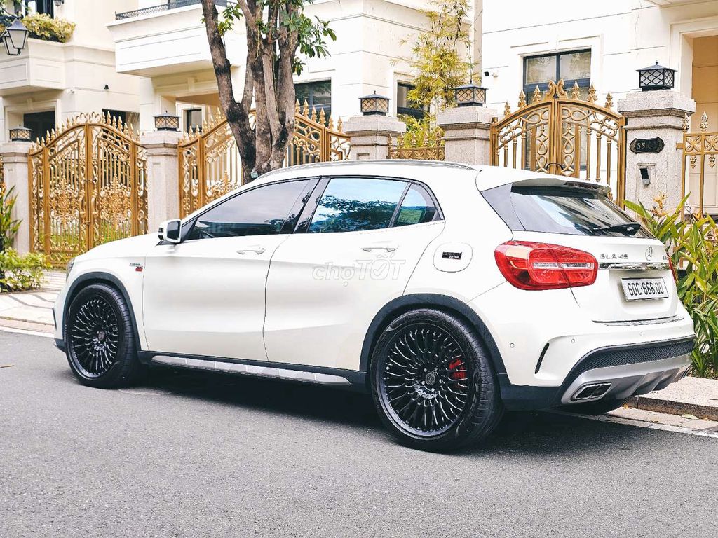 Mer GLA45 AMG 50.000 km chuẩn rất mới. Mua bán Ô tô tại Quận 1 Tp Hồ Chí Minh được đăng bởi Duy Nguyễn hình 2