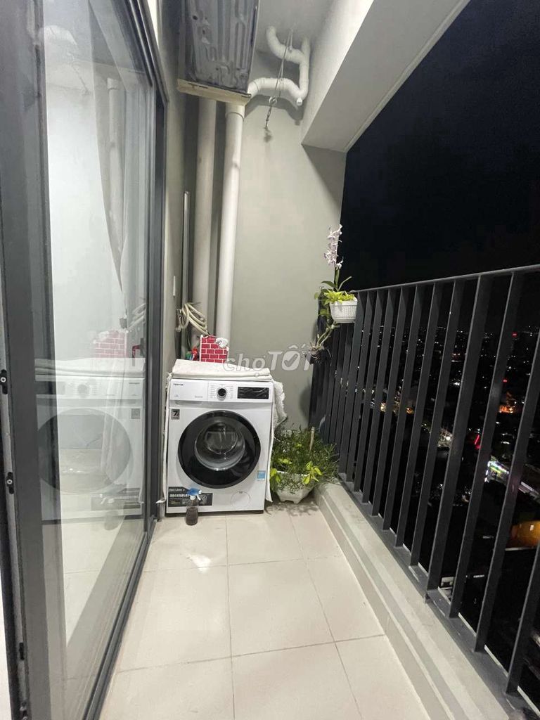 CẦN CHO THUÊ BCONS GARDEN 3PN2WC GIÁ CHỈ 6TR5.