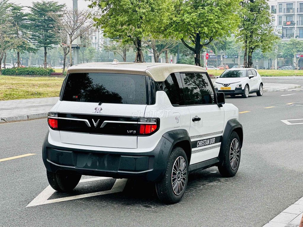 VinFast VF3 2024 Thuê pin - 23000 km. Mua bán Ô tô tại Quận Thanh Xuân Hà Nội được đăng bởi Cao Văn Hùng hình 14