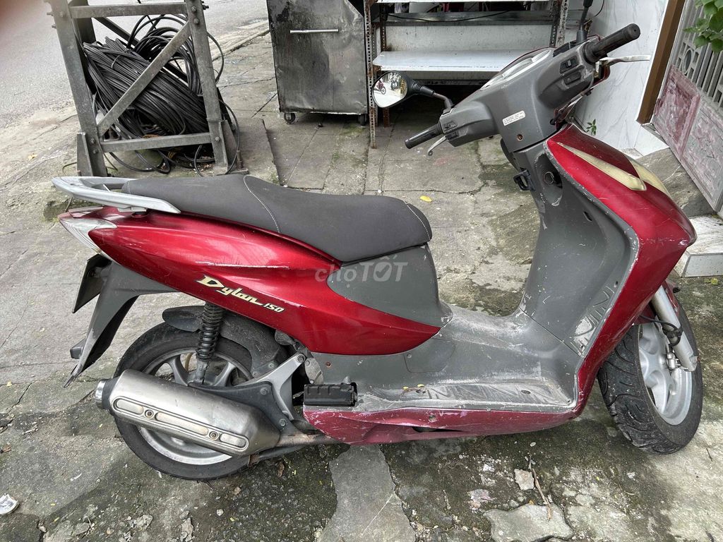 Thanh lý xe Dylan. Mua bán Xe máy tại Quận Hải Châu Đà Nẵng được đăng bởi Khánh Long hình 2