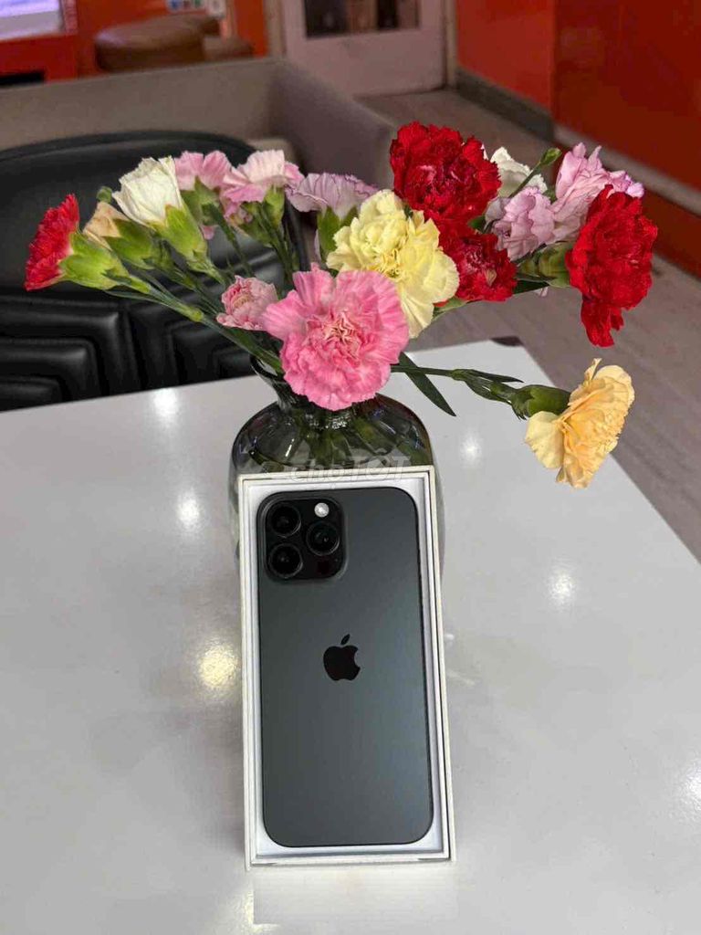 iphone 16promax 512gb đen za/a pin91 fullbox. Mua bán Điện thoại tại Quận 3 Tp Hồ Chí Minh được đăng bởi Nam Á Mobile hình 1