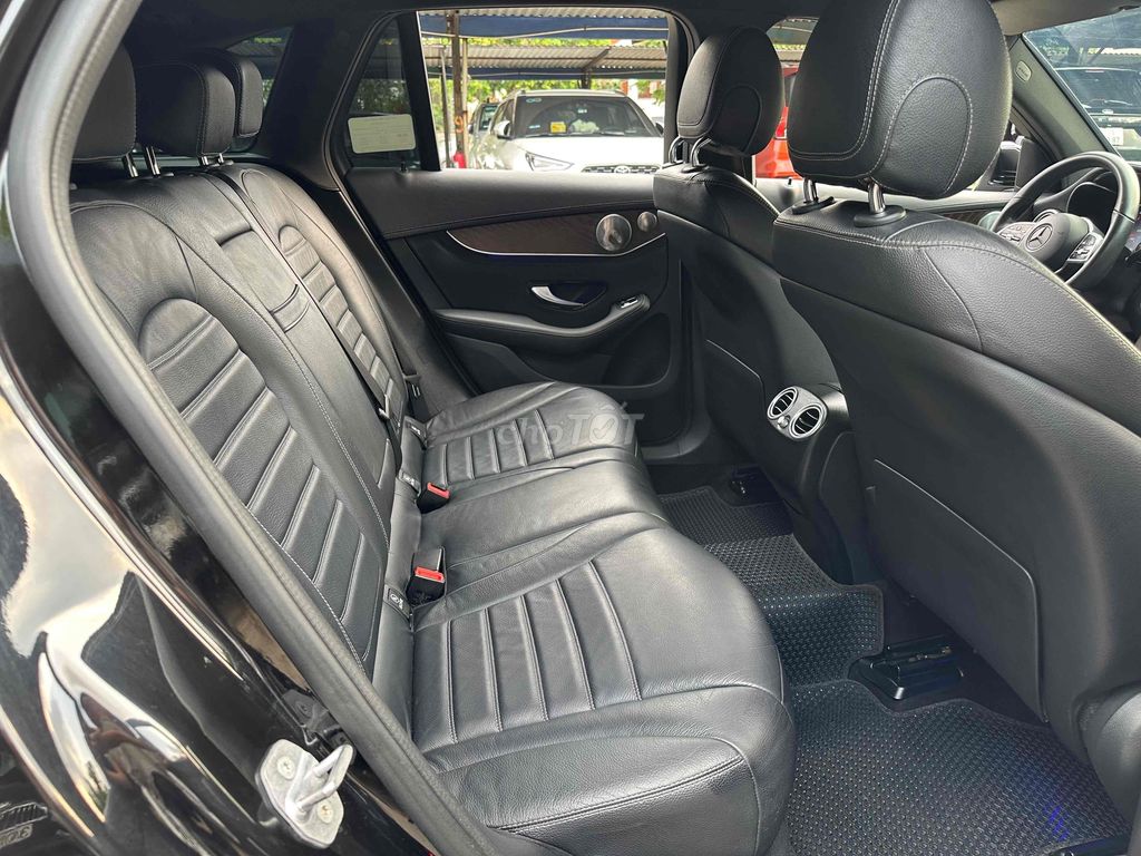 Mercedes Benz GLC 200 Sx 2020 4Matic Đen 56000km. Mua bán Ô tô tại Quận Cầu Giấy Hà Nội được đăng bởi Vũ Kiên hình 20