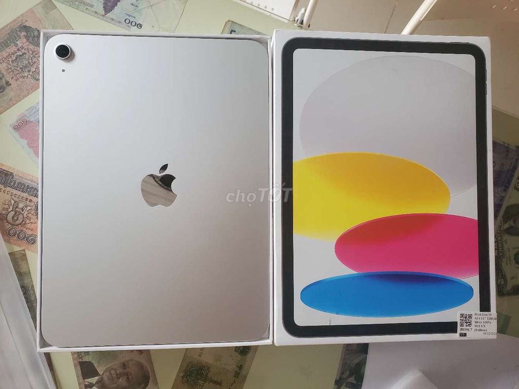 Apple iPad Gen 11 A16 11inch 128GB Wifi Trắng. Mua bán Máy tính bảng tại Thành phố Buôn Ma Thuột Đắk Lắk được đăng bởi Lê Nguyễn SmartPhones hình 1