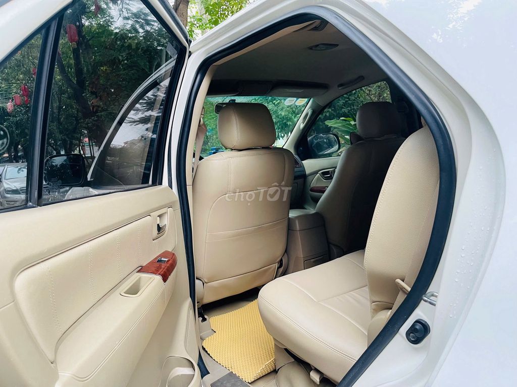 Toyota Fortuner 2009 SR5 2.7 AT - Có thương lượng. Mua bán Ô tô tại Quận Cầu Giấy Hà Nội được đăng bởi Bác Sơn hình 6
