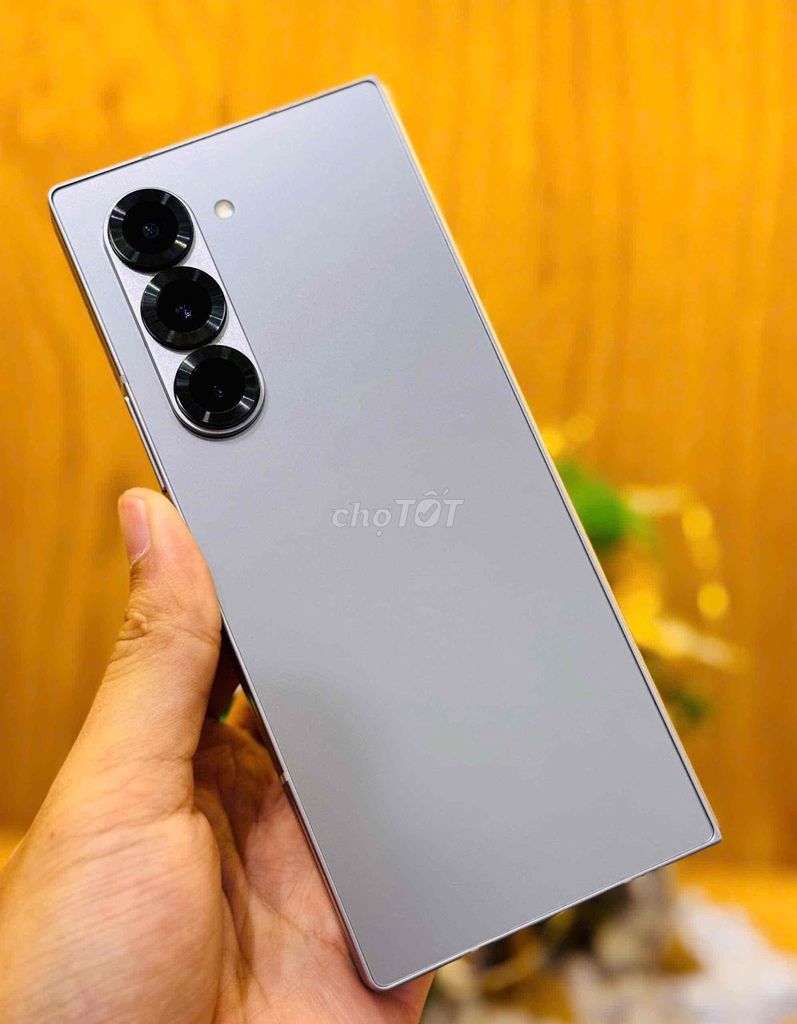 Samsung Z Fold6 512GB Xám Titan. Mua bán Điện thoại tại Quận 10 Tp Hồ Chí Minh được đăng bởi Trần Như Ngọc hình 1