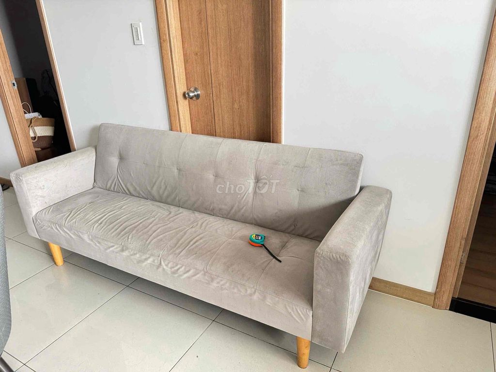 Ghế sofa Vải Xám nhạt 2m. Mua bán Bàn ghế tại Thành phố Dĩ An Bình Dương được đăng bởi Nguyen Anh Duc hình 1