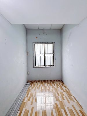 Nhà 3 tầng cực rẻ, SHR, không giải tỏa – Tôn đản – chỉ 945 triệu.. Mua bán nhà ở tại Quận 4 Tp Hồ Chí Minh được đăng bởi Diệu Hoa