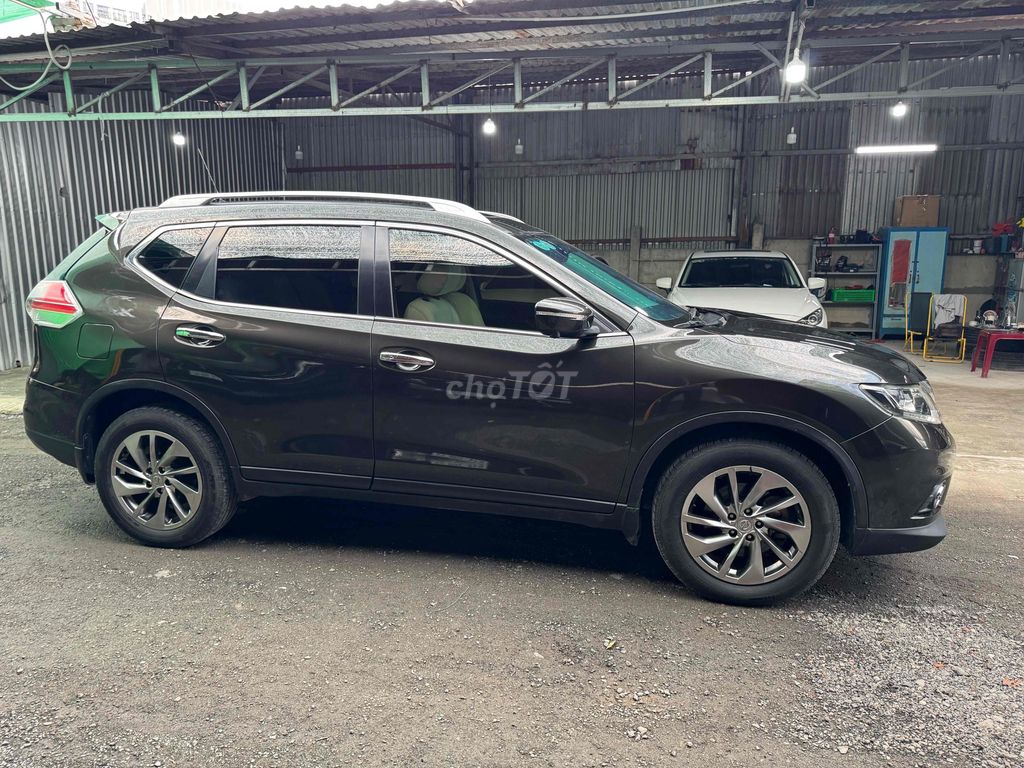 Nissan X trail 2017 2.5 SV 4WD - 100000 km. Mua bán Ô tô tại Quận 12 Tp Hồ Chí Minh được đăng bởi ÔTÔ THẠNH XUÂN hình 4