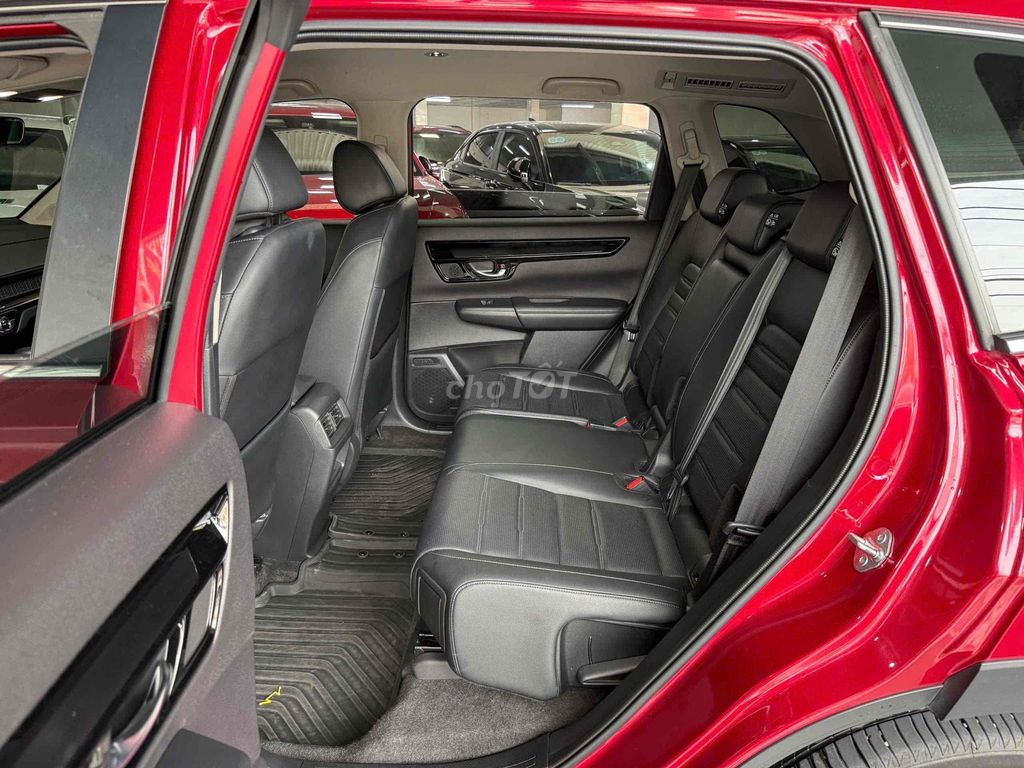 Honda CR V 2024 L - 11000 km siêu lướt. Mua bán Ô tô tại Thành phố Thủ Đức Tp Hồ Chí Minh được đăng bởi Bá Lộc hình 9