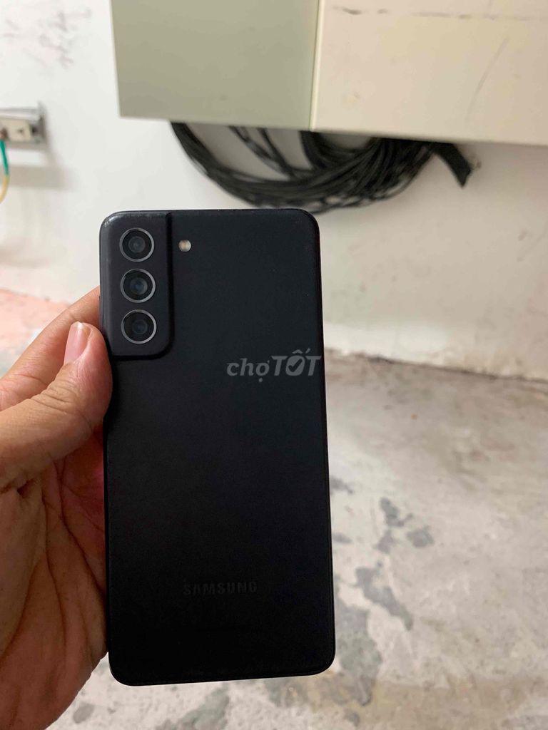 Samsung S21 FE 128GB Đen. Mua bán Điện thoại tại Thành phố Vũng Tàu Bà Rịa - Vũng Tàu được đăng bởi Trần Quang Linh hình 1