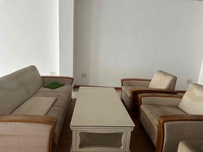 Bàn ghế gỗ. Mua bán Bàn ghế tại Thành phố Thủ Đức Tp Hồ Chí Minh được đăng bởi Thanh