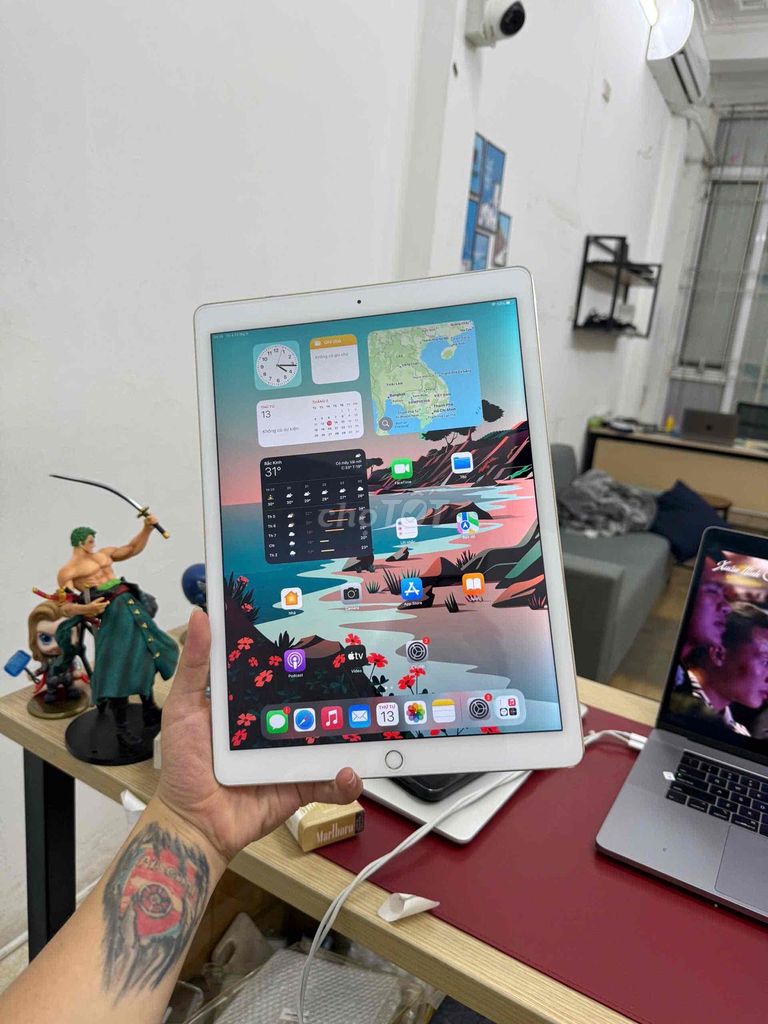 Apple iPad Pro 12.9 Gen 1 32GB. Mua bán Máy tính bảng tại Quận Đống Đa Hà Nội được đăng bởi KT Hà Nội Mobile hình 1