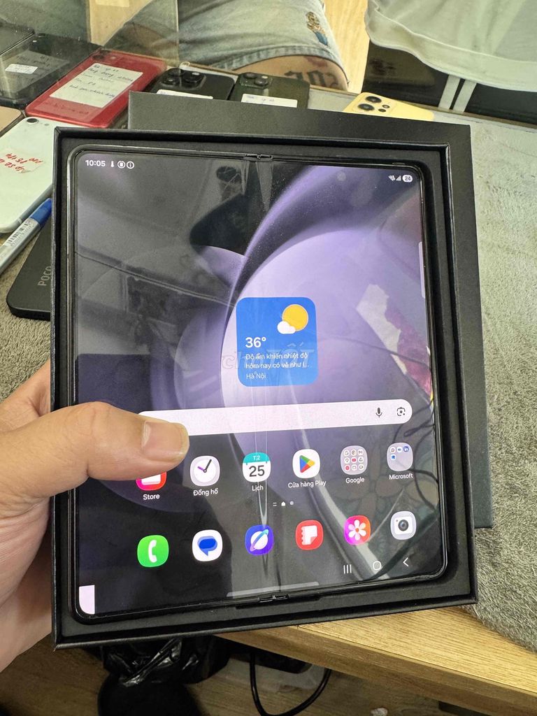 Samsung Galaxy Z Fold5 512GB chính hãng. Mua bán Điện thoại tại Quận Đống Đa Hà Nội được đăng bởi Lê Khuyến hình 1