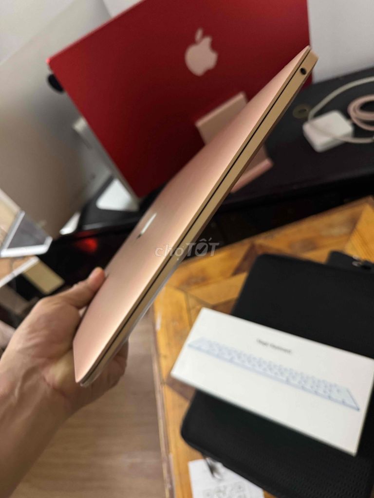 Macbook air m1 2020 hồng 8/256 pin 99% bh3 tháng. Mua bán Laptop tại Quận 3 Tp Hồ Chí Minh được đăng bởi Phúc Nguyễn hình 1
