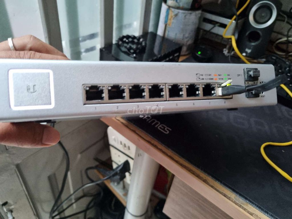 Unifi Switch 8 port 150w POE