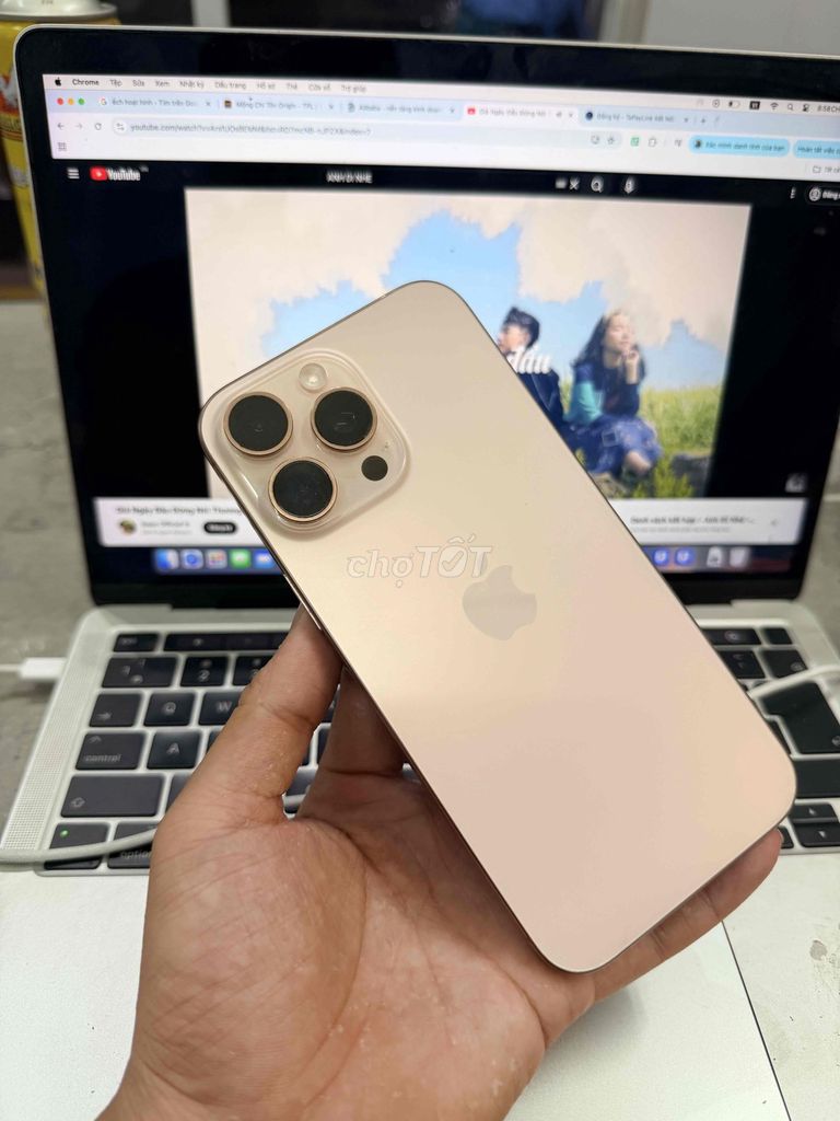 iPhone 16 Pro Max 256GB. Mua bán Điện thoại tại Quận Ngũ Hành Sơn Đà Nẵng được đăng bởi Nghĩa  hình 1