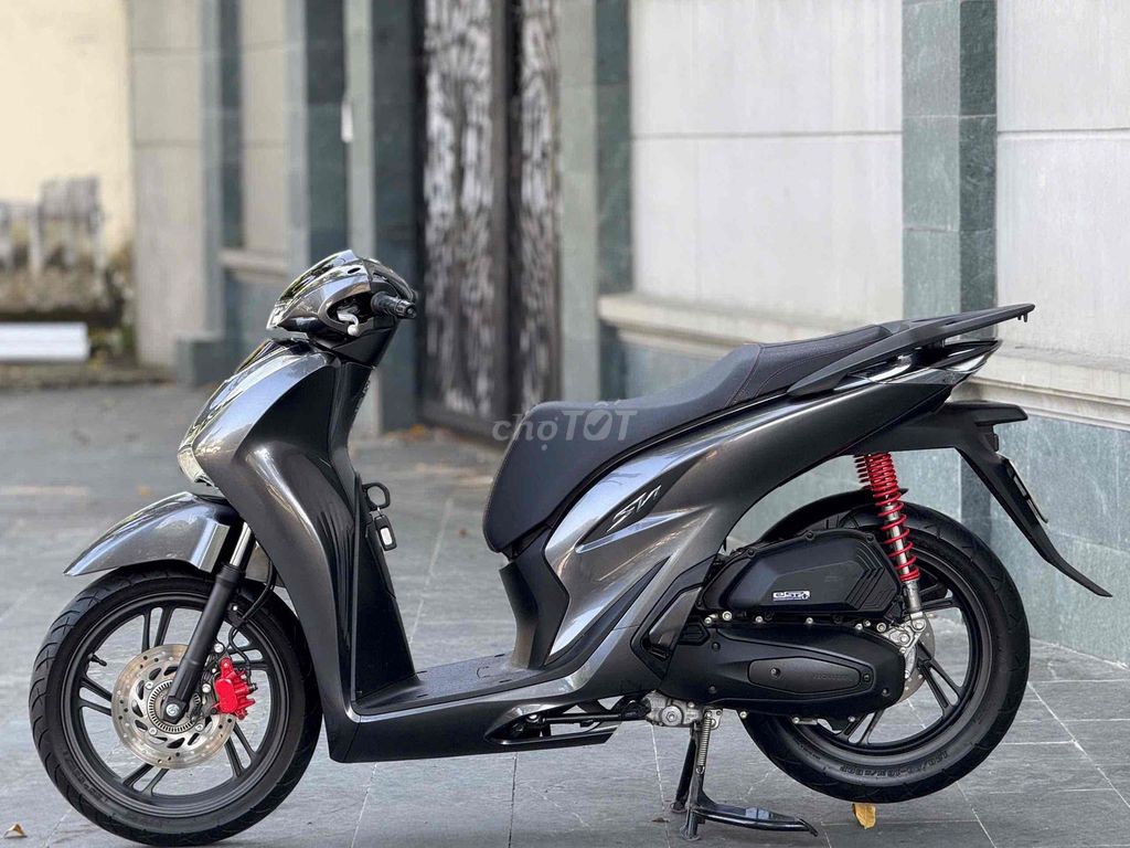 SH 160i ABS 2024 MIX XÁM LAMBO LƯỚT. Mua bán Xe máy tại Thành phố Thủ Đức Tp Hồ Chí Minh được đăng bởi Vũ Vũ hình 9