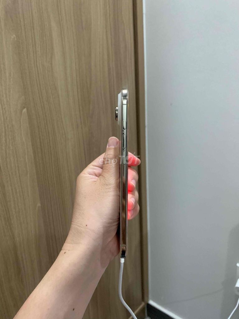 Apple iPhone Air Vàng Mới. Mua bán Điện thoại tại Thành phố Long Xuyên An Giang được đăng bởi Lâm hình 1