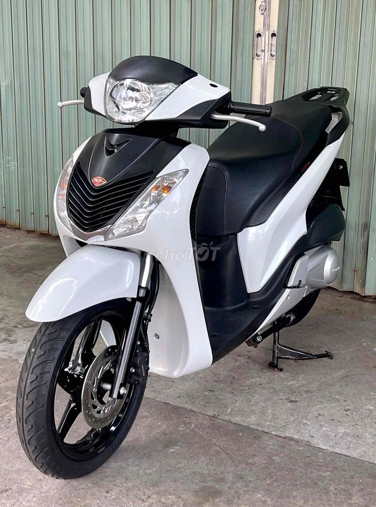 SH 150/2011 nhập Ý, số máy 108. Mua bán Xe máy tại Thành phố Vũng Tàu Bà Rịa - Vũng Tàu được đăng bởi Cao Trí hình 3