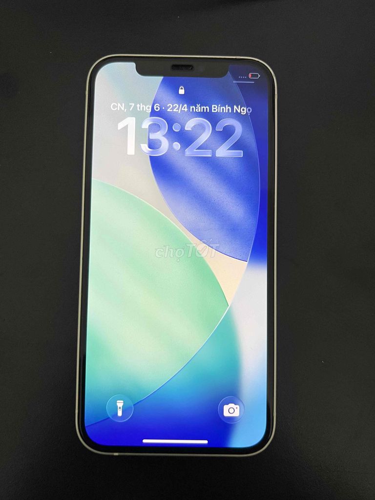 Apple iPhone 12 64GB Trắng Đã sử dụng. Mua bán Điện thoại tại Thành phố Thủ Đức Tp Hồ Chí Minh được đăng bởi Van Sau hình 1