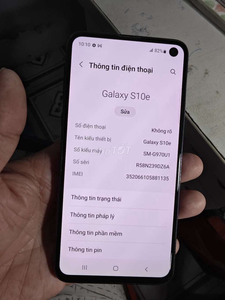 Samsung Galaxy S10e 128GB Đen Mỹ. Mua bán Điện thoại tại Thành phố Thủ Đức Tp Hồ Chí Minh được đăng bởi Nguyen le trung hieu hình 1