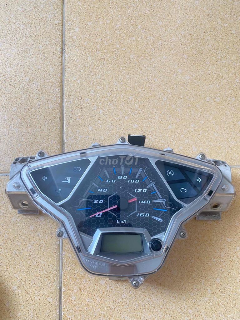 Đồng hồ Honda Air Blade tháo xe. Mua bán Phụ tùng xe tại Quận Gò Vấp Tp Hồ Chí Minh được đăng bởi Lê Đoan hình 1