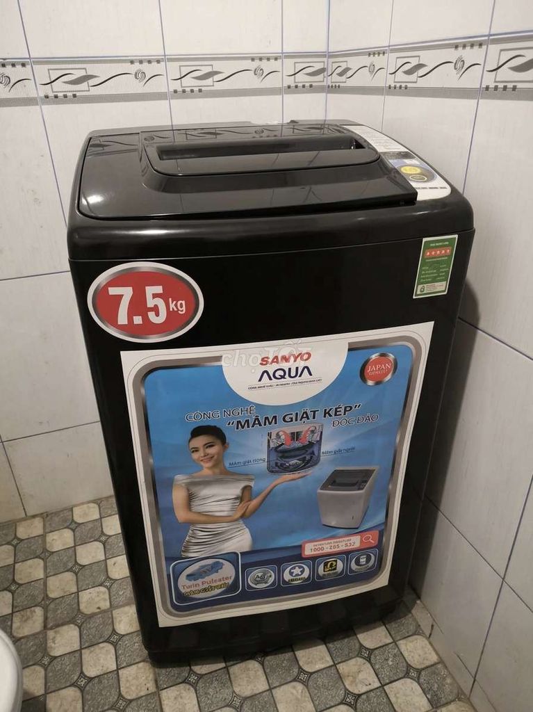 Máy giặt Sanyo Aqua 7.5kg cửa trên Đen. Mua bán Máy giặt tại Quận Ninh Kiều Cần Thơ được đăng bởi Quỳnh hình 1