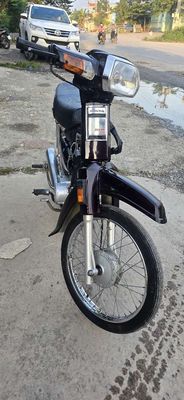 Dream hq ,máy êm ,giấy tờ đầy đủ ,xe sạch đẹp. Mua bán Xe máy tại Huyện Bến Lức Long An được đăng bởi xe máy Khánh Lê 