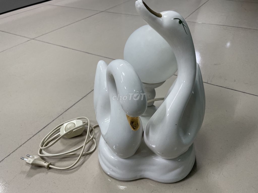 Đèn trang trí Thiên nga Trắng. Mua bán Đèn tại Quận Cầu Giấy Hà Nội được đăng bởi ABC hình 1