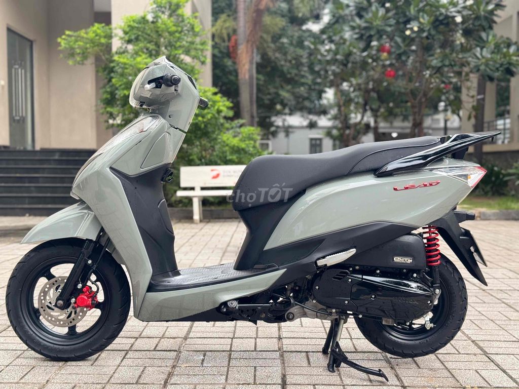 Honda Lead 125 2013 Мастер по производству зеленого цемента