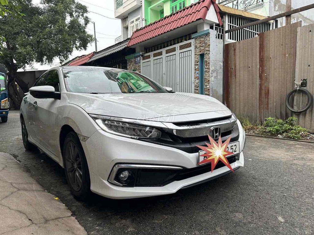 Honda Civic 2020 G 1.8 AT - 51000 km. Mua bán Ô tô tại Quận Gò Vấp Tp Hồ Chí Minh được đăng bởi nguyễn quốc trinh hình 4