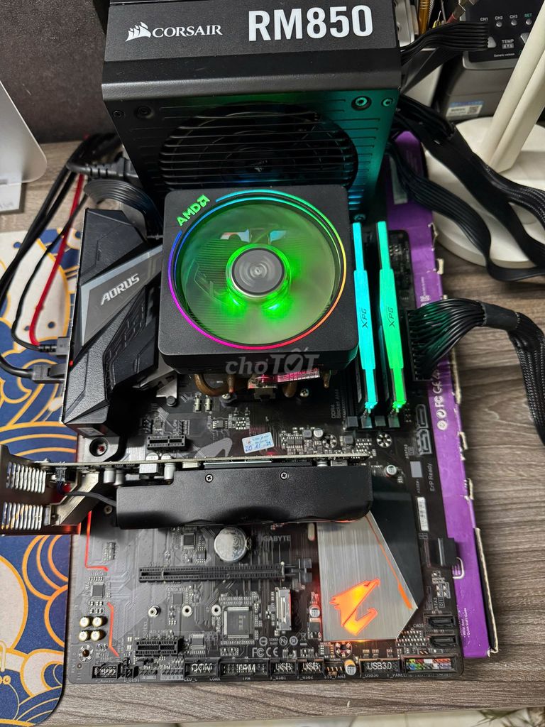 Main Giga B450 Aorus Elite (AMD ATX) led đẹp