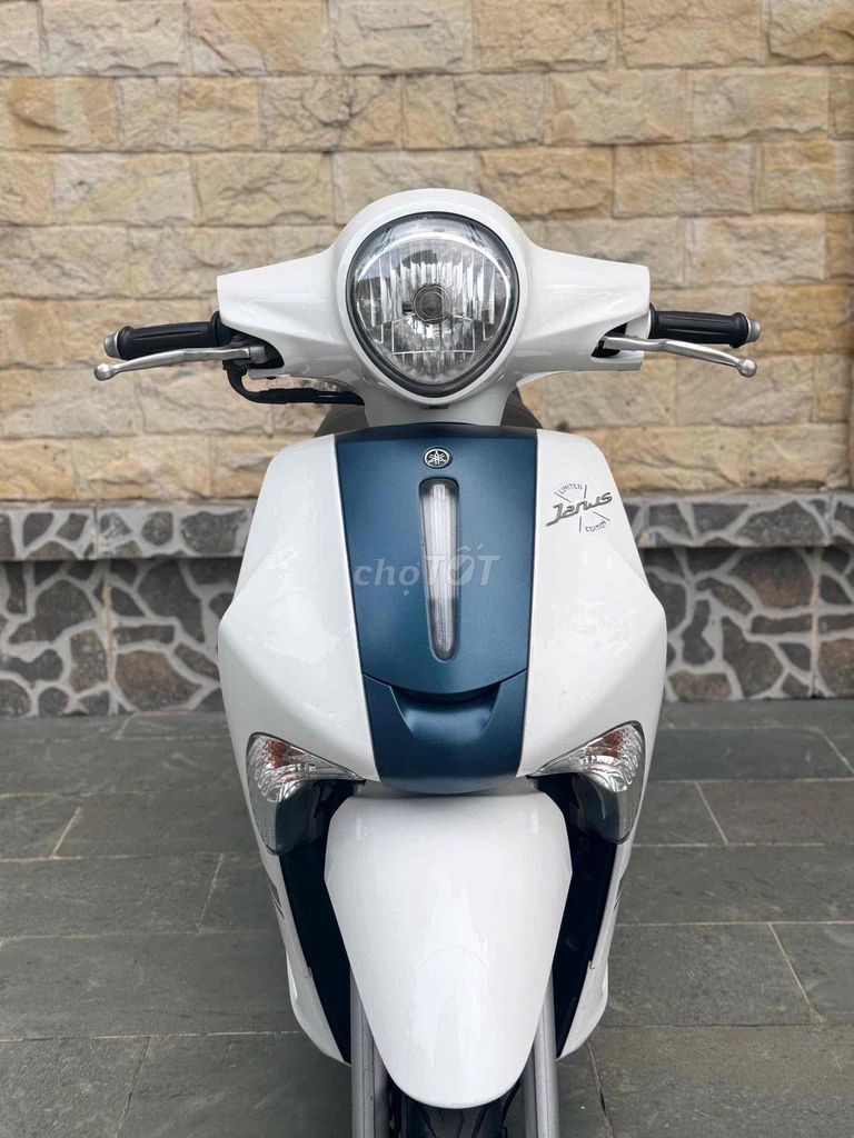 Janus 125fi sơn máy zin đại chất 2019  , 1 chủ. Mua bán Xe máy tại Quận Cầu Giấy Hà Nội được đăng bởi nguyễn bích thuỷ hình 2